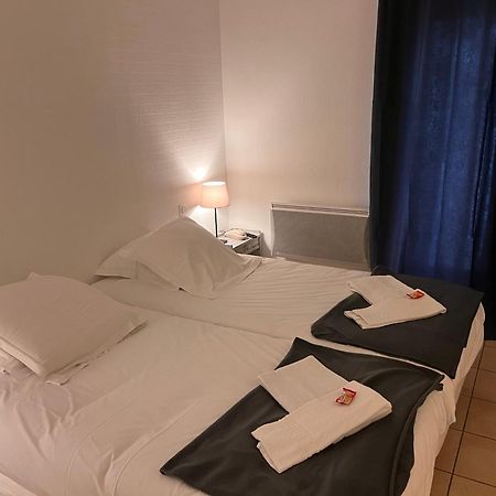 Golf Hotel De La Carte Chouzy-sur-Cisse Exterior photo