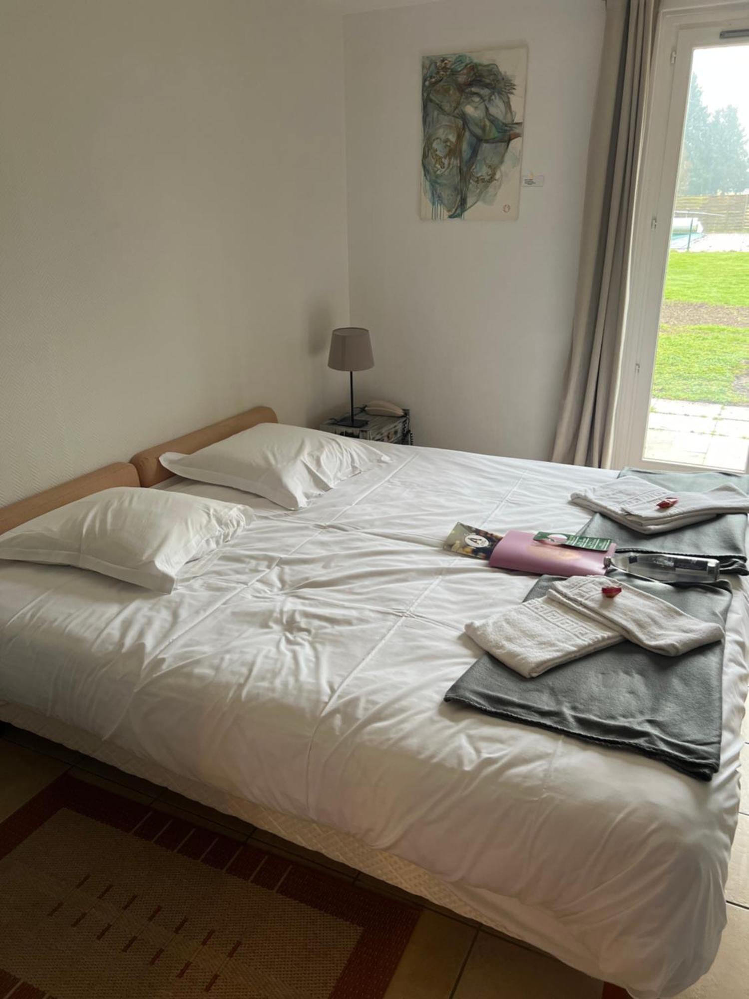 Golf Hotel De La Carte Chouzy-sur-Cisse Exterior photo